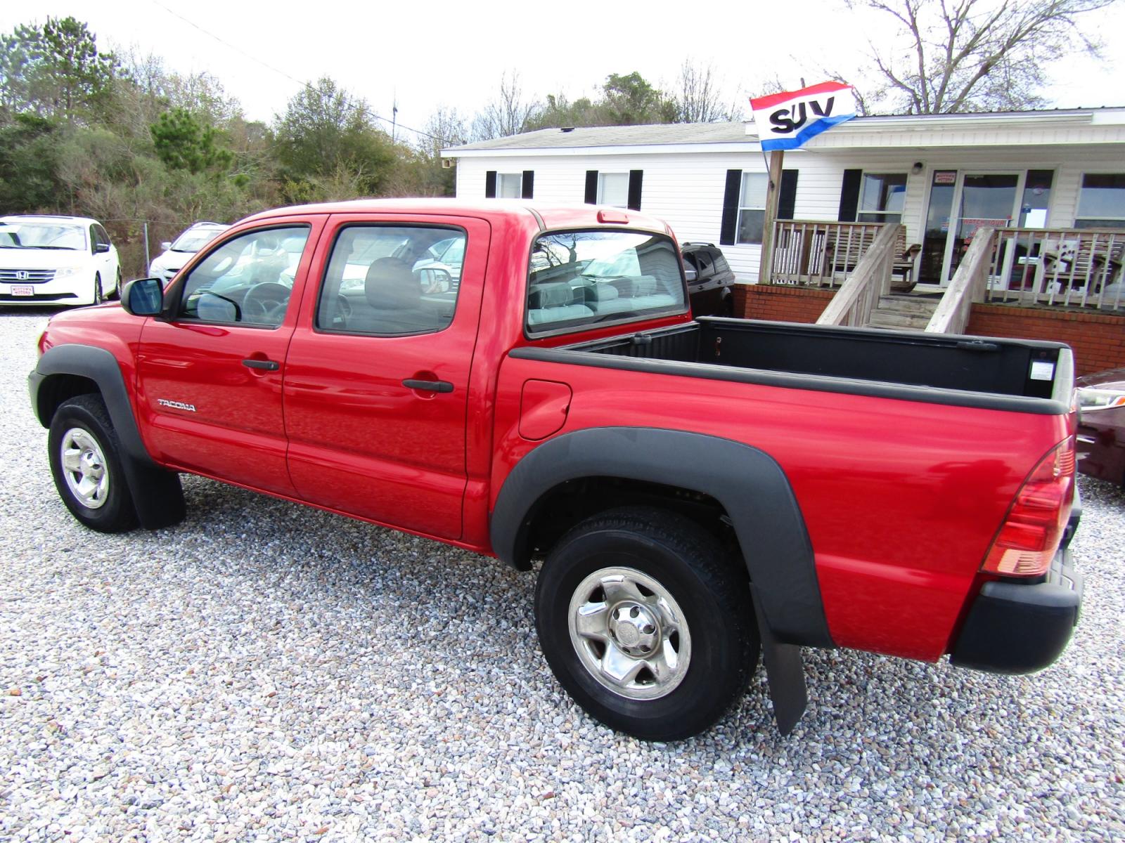 2014 Red Toyota Tacoma PreRunner Double Cab V6 5AT 2WD (5TFJU4GN6EX) with an 4.0L V6 DOHC 24V engine, Automatic transmission, located at 15016 S Hwy 231, Midland City, AL, 36350, (334) 983-3001, 31.306210, -85.495277 - Photo #5